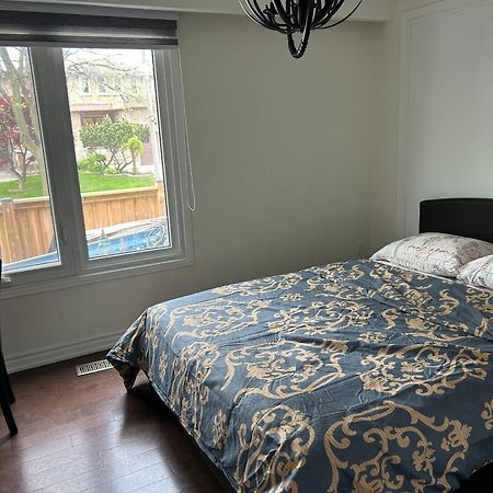 Kenhouse Hotel Торонто Екстериор снимка